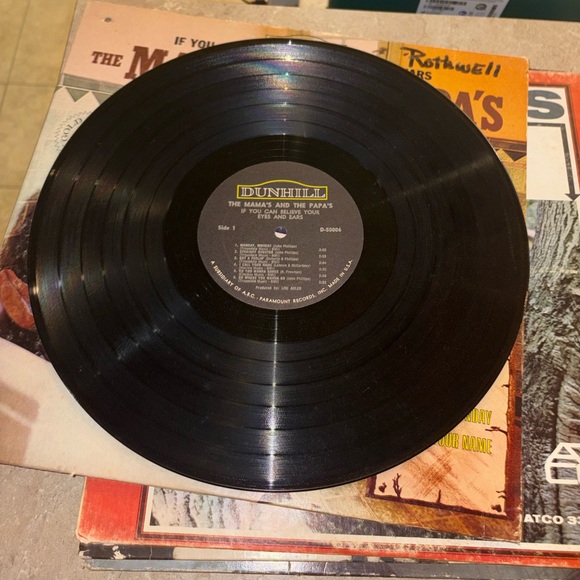 The Mamas and the Papas Vinyl Record - Picture 3 of 4